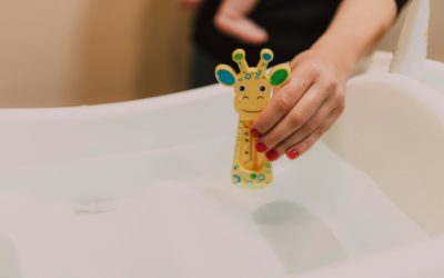 Thérapeutique Bain Bébé avec Audrey et Clarisse – Un voyage de la douleur à la douceur pour bébé et parents